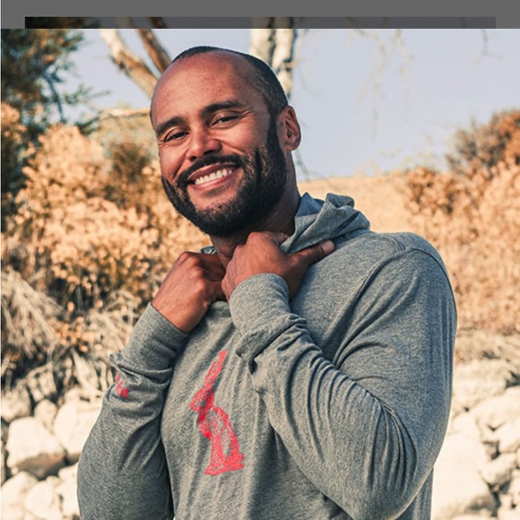 Brand new hoodie by Deep Dessert. Size is medium Grey. Soft and comfie - Picture 1 of 2